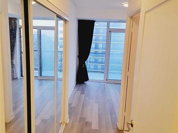 4th image of 56 Annie Craig Dr #4602