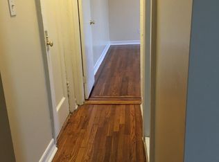 271 E 197th St, Bronx, NY 10458