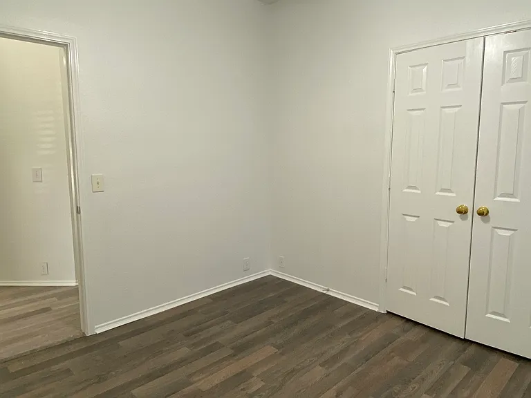 Fourth Bedroom 01