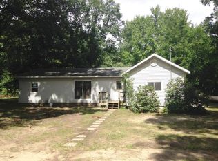 5553 113th Ave, Fennville, MI 49408