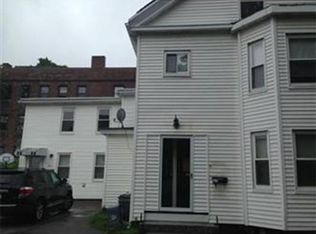 19 Daniels Ct #1, Waltham, MA 02453
