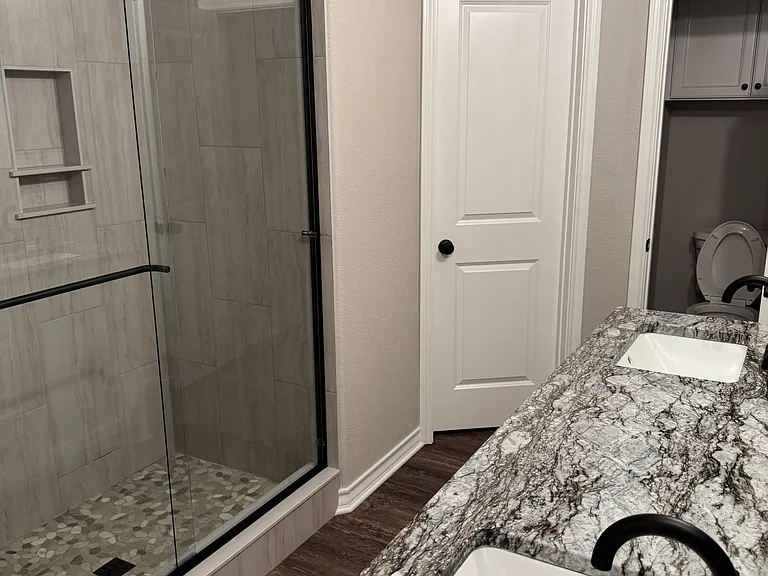 204 Marguerite Dr — Photo 16