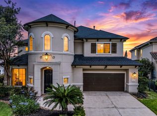 3038 S Island Dr, Seabrook, TX 77586