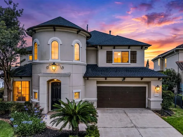 3038 S Island Dr, Seabrook, TX 77586