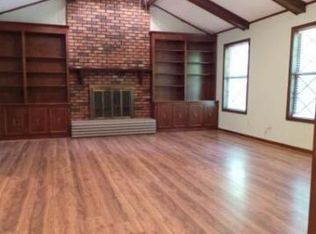 405 Jackson Cir, Columbus, MS 39705