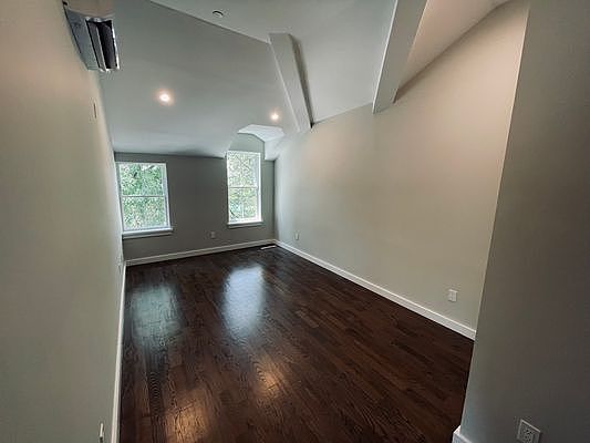 4th image of 5675 136th St #3B