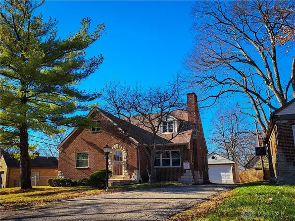 1811 Parkhill Dr, Dayton, OH 45406