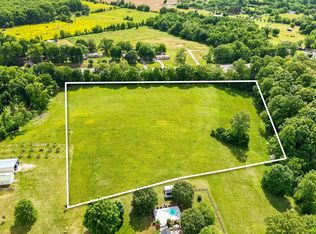 3146 Old Greenbrier Pike, Greenbrier, TN 37073