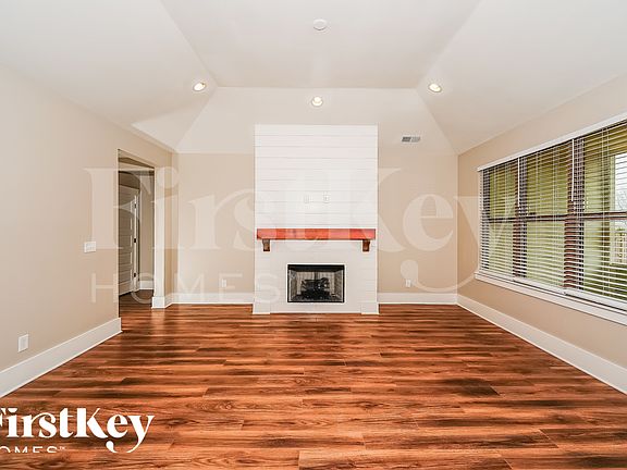 2nd image of 4953 Natalie Way