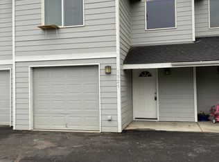 Jonas - 8th St, Redmond, OR 97756