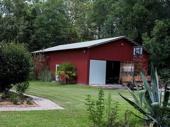 2nd image of 1629 Highway 90 W