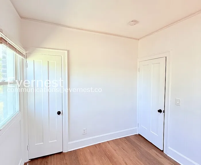 3824 Tyler St #3 — Photo 2