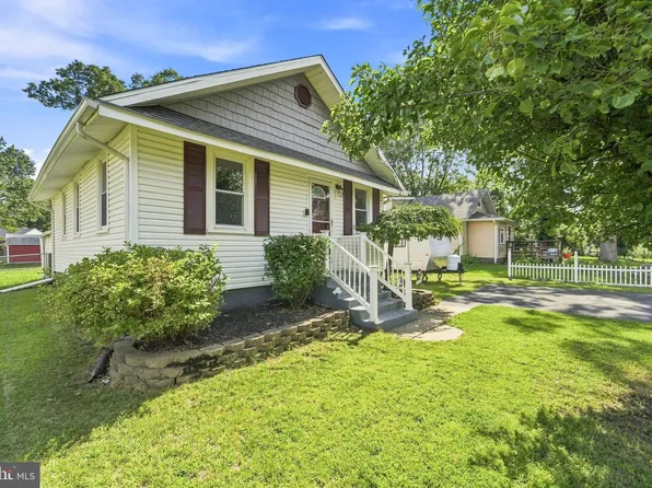 21 Margaret Ave, Sewell, NJ 08080