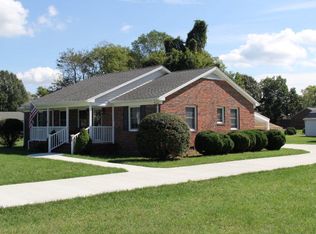 36 Jackson Ct, Warsaw, VA 22572