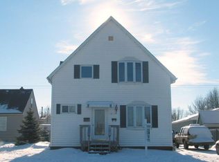 1317 9th Ave N, Grand Forks, ND 58203