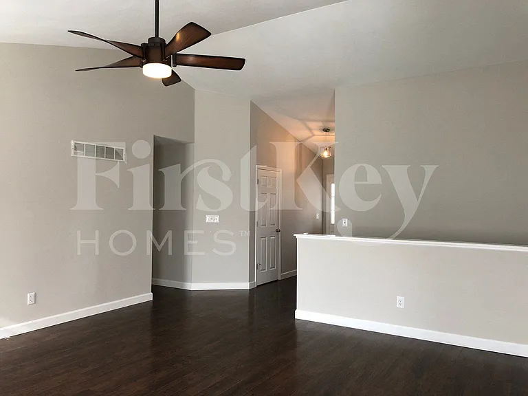 1503 Jordan Lee Ct — Photo 12