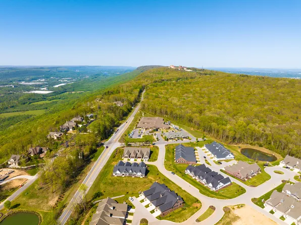 174 C Founding Way, Lookout Mountain, GA 30750
