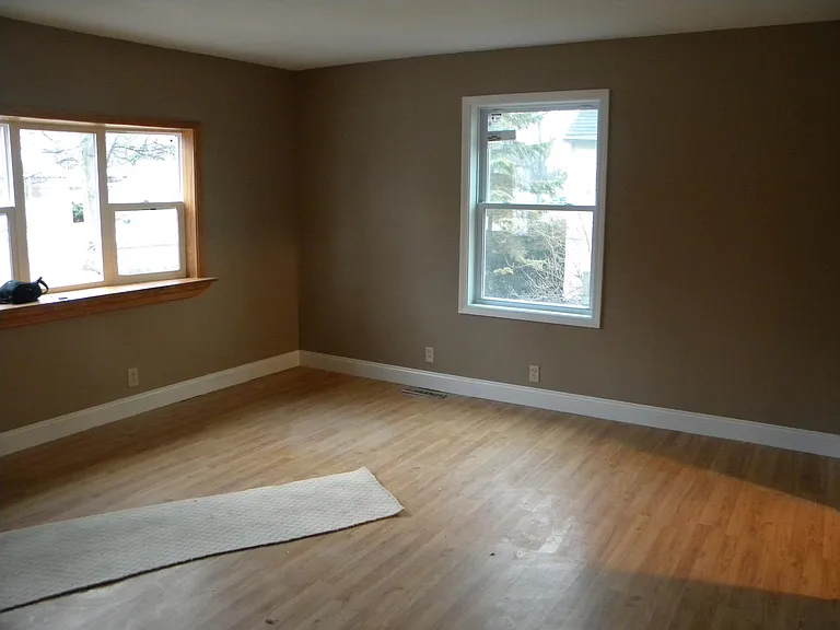 2213 Carolina St — Photo 5