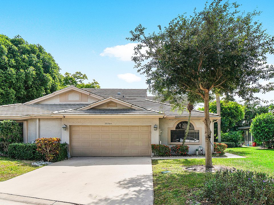 1st image of 10944 Stafford Circle S