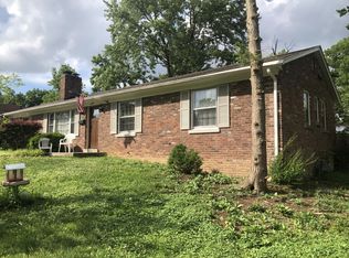 1039 Whitehall Pl, Lexington, KY 40517