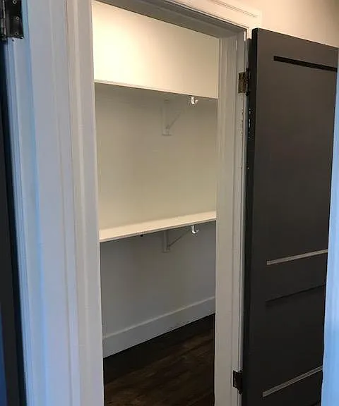 6343 Richmond Ave — Photo 10