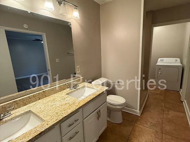 4850 Flamingo Rd — Photo 19