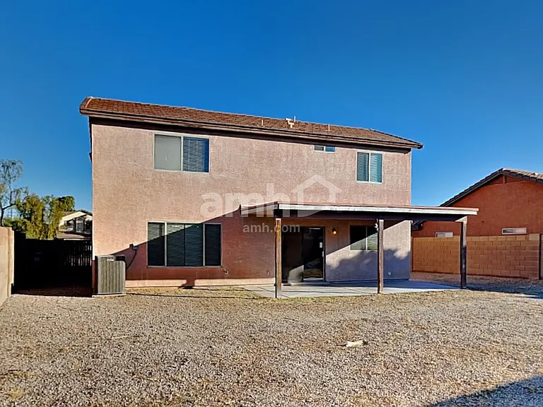 15995 W Monroe St — Photo 21