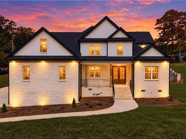 6998 Colleen Ct, Summerfield, NC 27358