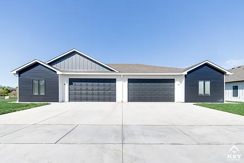 2334 N Stonecress St Photo 1