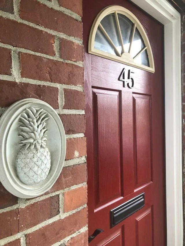 45 Leverett Ave — Photo 2