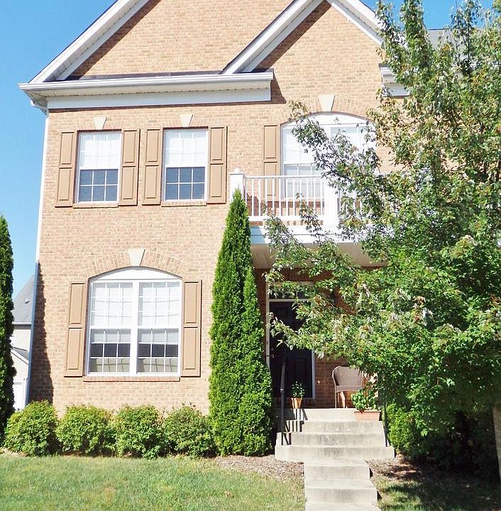 1st image of 23338 Jonquil Ln