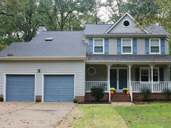 302 Buckingham Way, Smithfield, VA 23430