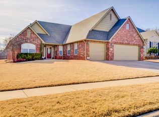 213 E Wichita St, Broken Arrow, OK 74012