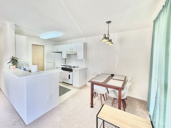 9 Waiaka Ln, Wailuku, HI