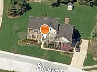 22811 Braydon Ct, Novi, MI 48374