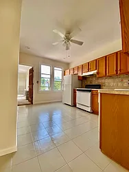 Rented by Zikos Realty Services