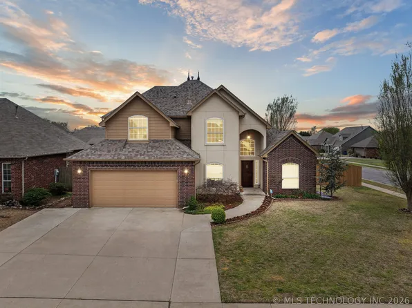 13302 E 43rd St, Tulsa, OK 74134