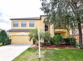 1808 Abbey Trace Dr, Dover, FL 33527