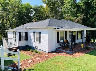 166 Kogertown Rd, Fieldale, VA 24089