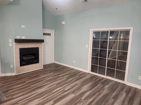 252 Nantucket Pl, Newport News, VA 23606