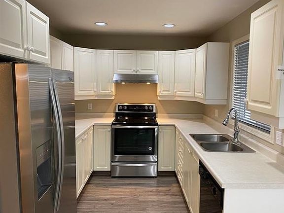 5th image of 9703 174th St NW