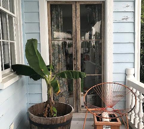 Doors off front deck into kitchen