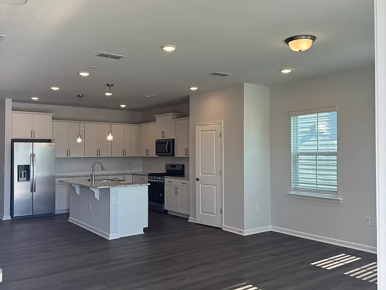 373 Fosterton Cottage Way — Photo 6