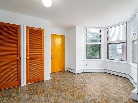 2nd image of 1600 S 4th St Floor 2