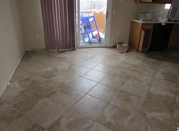 4th image of 9 Glenview Dr