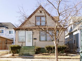 19 Seeser St, Joliet, IL 60436