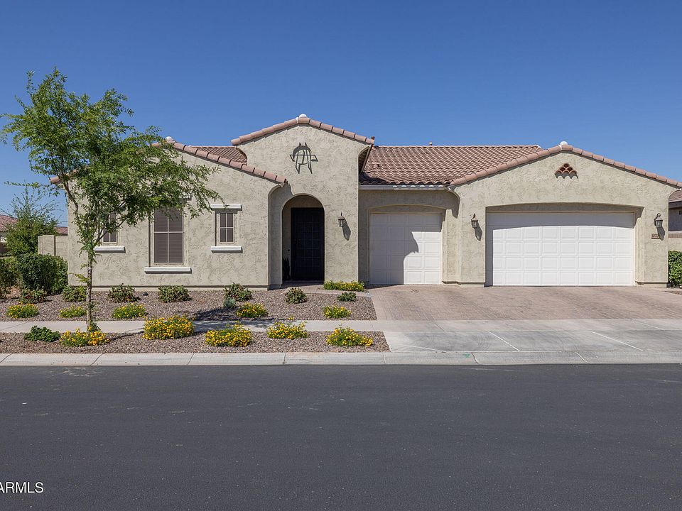 1st image of 10706 E TRAVERTINE Avenue
