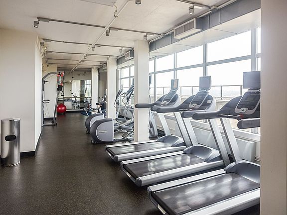 3rd image of 110-11 Queens Blvd #12D