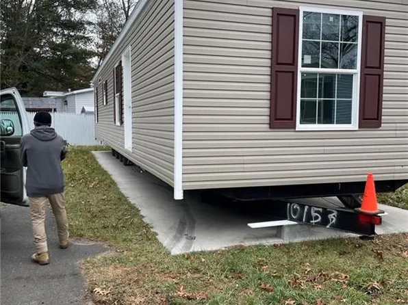 217 Dunham Street #13, Southington, CT 06489