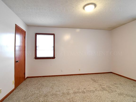 5th image of 314 Idlewylde Dr #5